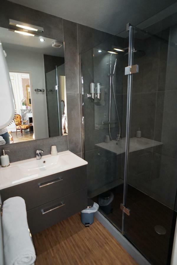 Auberge Des Capucins Hotel Châtillon-sur-Seine Eksteriør billede